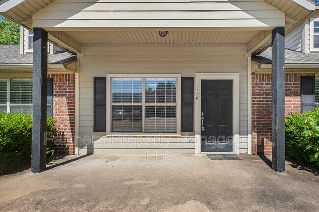 Foto del edificio - 1174 W Hendrix St