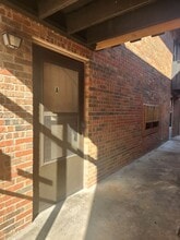 Building Photo - 1009 Washington Ave