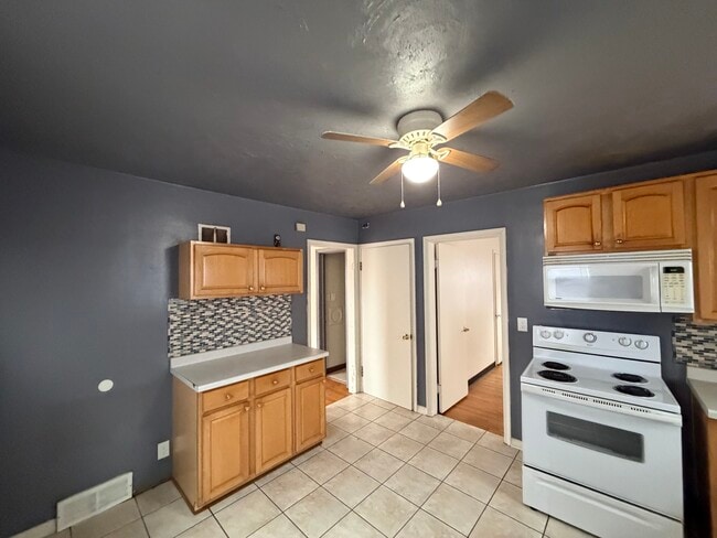 Building Photo - 4167 N 46th St