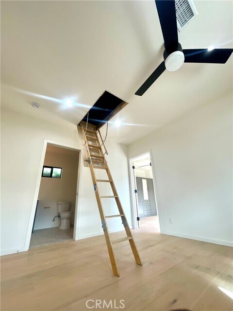 Foto del edificio - 516 N Myers St