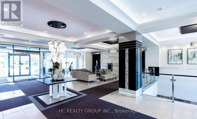 Building Photo - 75 S Town Centre Blvd