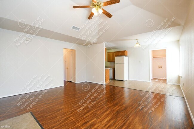 Foto del edificio - 2 br, 2 bath Duplex - 133 Stewart Bend Ct A A