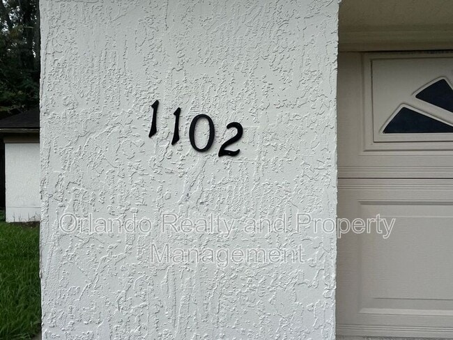 Photo - 1102 Dees Dr House