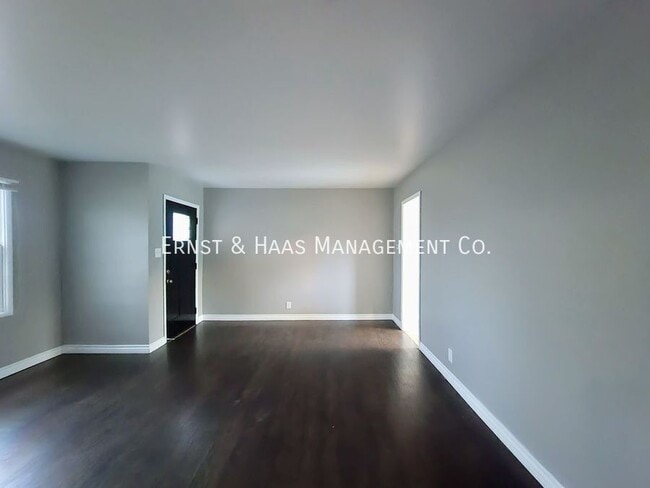 Foto del edificio - 13414 Lynne Dr