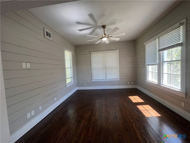 Building Photo - 16862 FM306