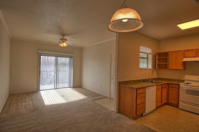 Building Photo - Willow Way Apartments