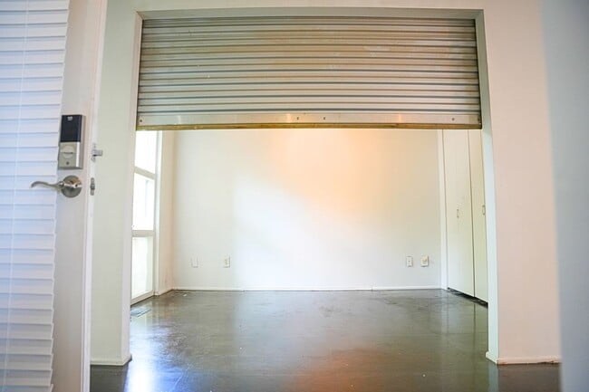 Foto del edificio - 1024 Hemphill Ave NW
