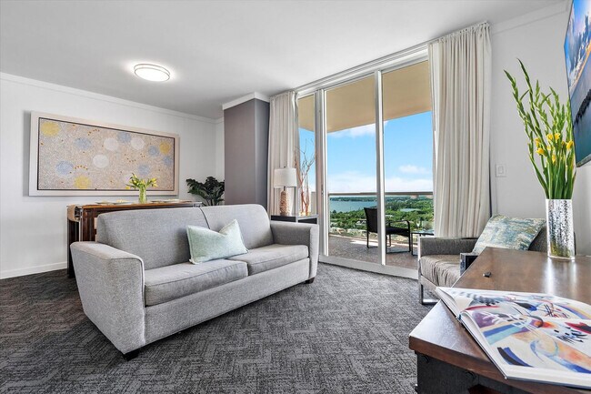 Foto del edificio - 2889 McFarlane Rd