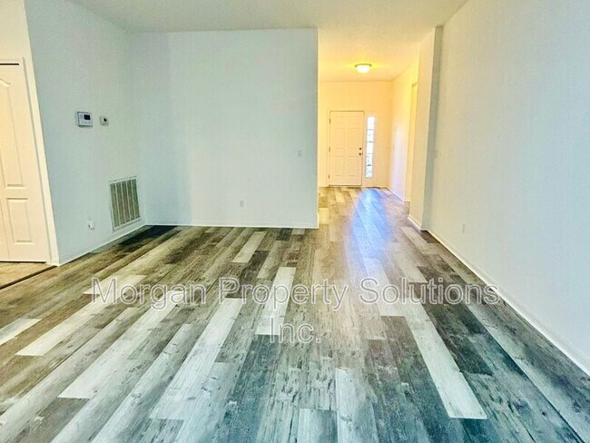 Building Photo - 321 Edisto Place