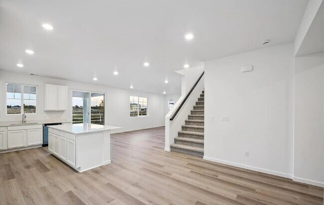 Foto del edificio - 924 Steppe Ln