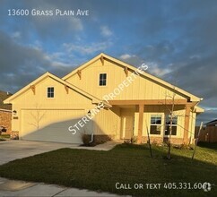 Building Photo - 13600 Grass Pln Ave