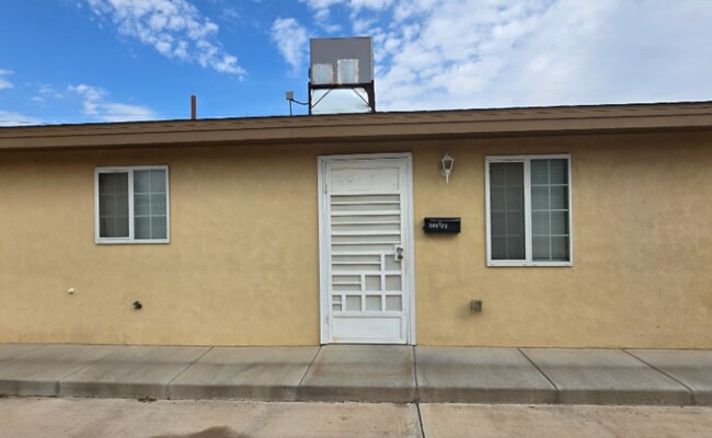 Foto del edificio - Centrally located!