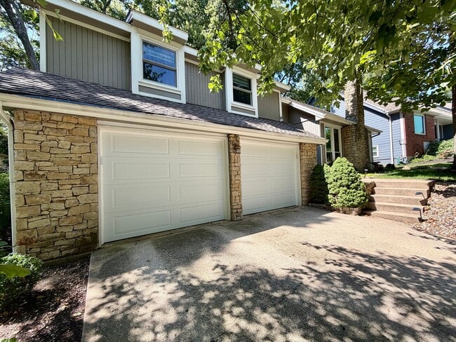 Foto del edificio - 8238 Parkhill Cir