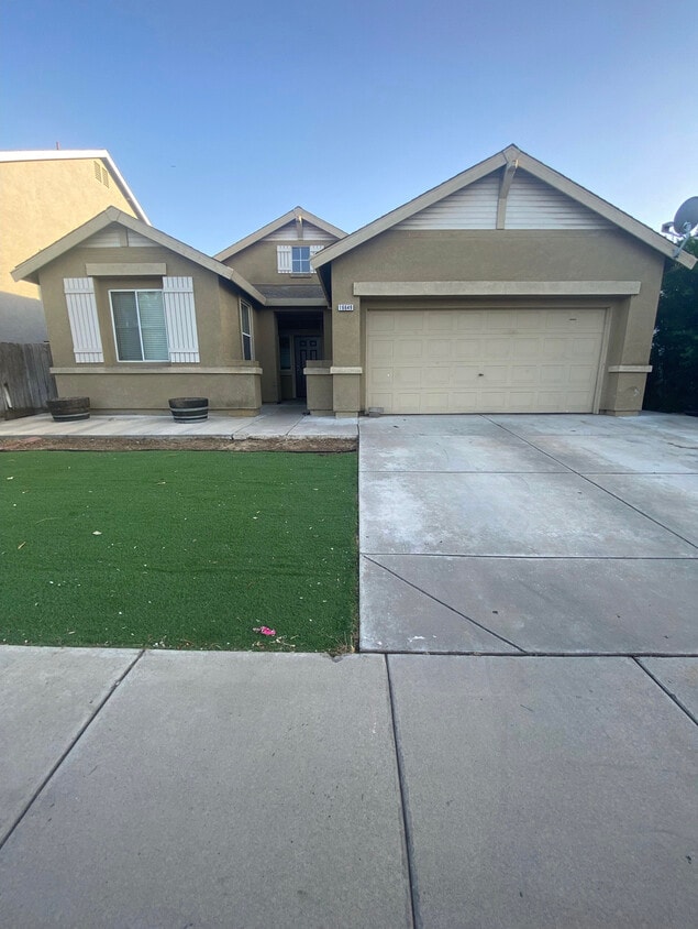 Primary Photo - 16649 Emerson Ct