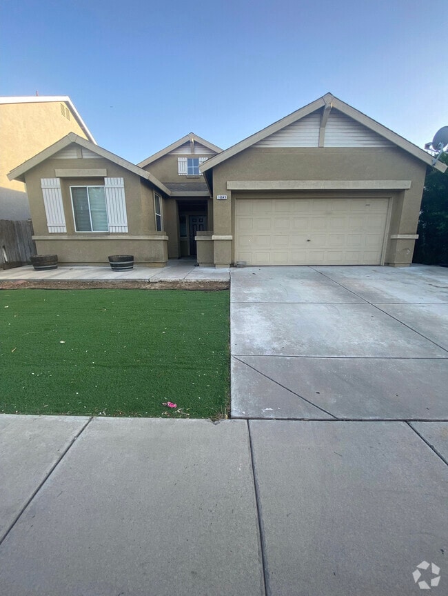 Building Photo - 16649 Emerson Ct