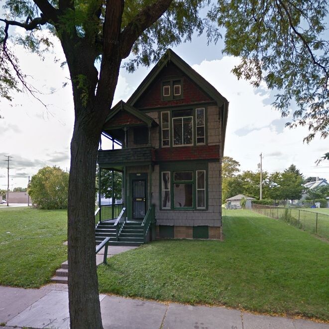 Primary Photo - 2741 N 6th Street - 3 Bedroom Upper