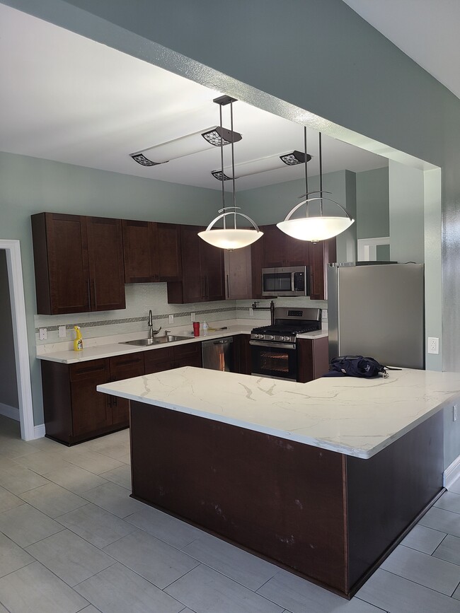 Building Photo - 48 Sandpiper Dr