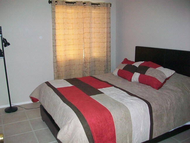 Foto del edificio - 817 E Cochise Dr