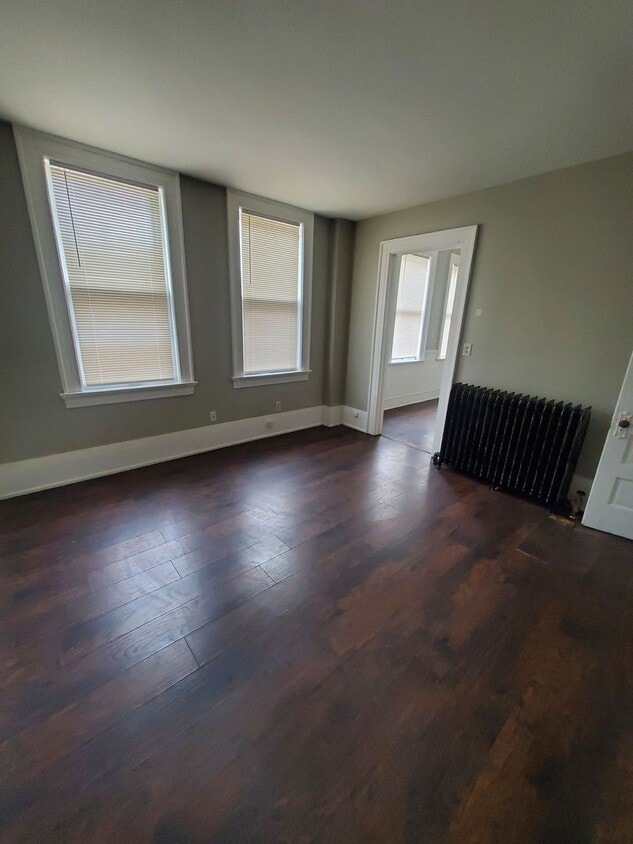 Primary Photo - 2365-2367 S 7th St. (4 Unit)