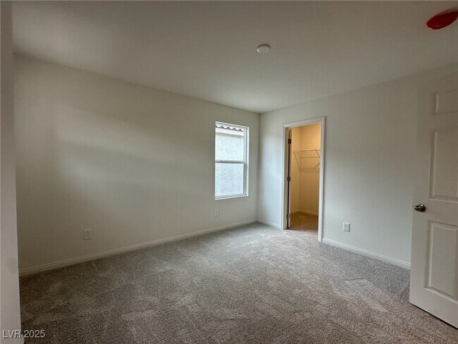 Building Photo - 9613 Hinson St