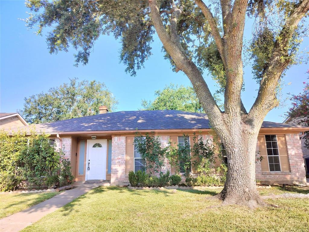 2210 Windy Meadow Dr, Sugar Land, TX 77478 House for Rent in Sugar