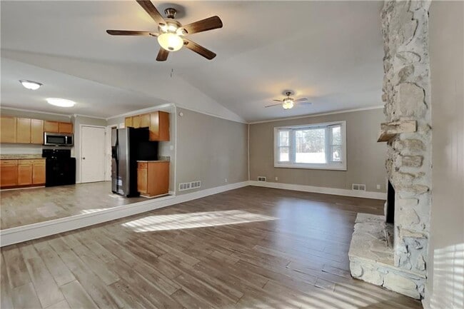 Foto del edificio - 3070 Karen Ln