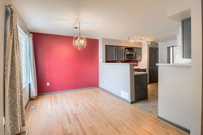 Foto del edificio - 1259 W 112th Ave