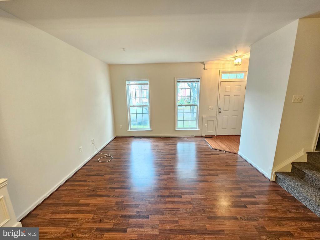 Foto principal - 19449 Rayfield Dr