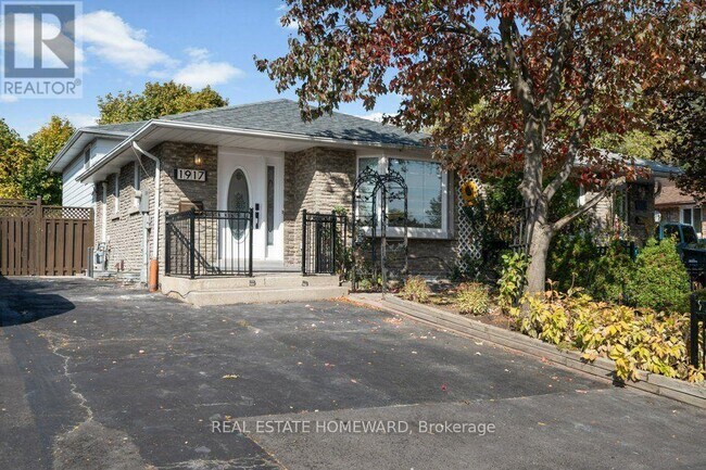 Photo du bâtiment - 1917 Bonnymede Dr