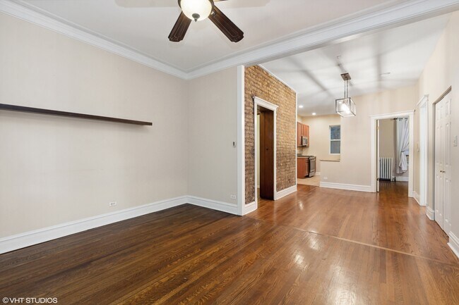 Foto del edificio - 1354 W Rosemont Ave