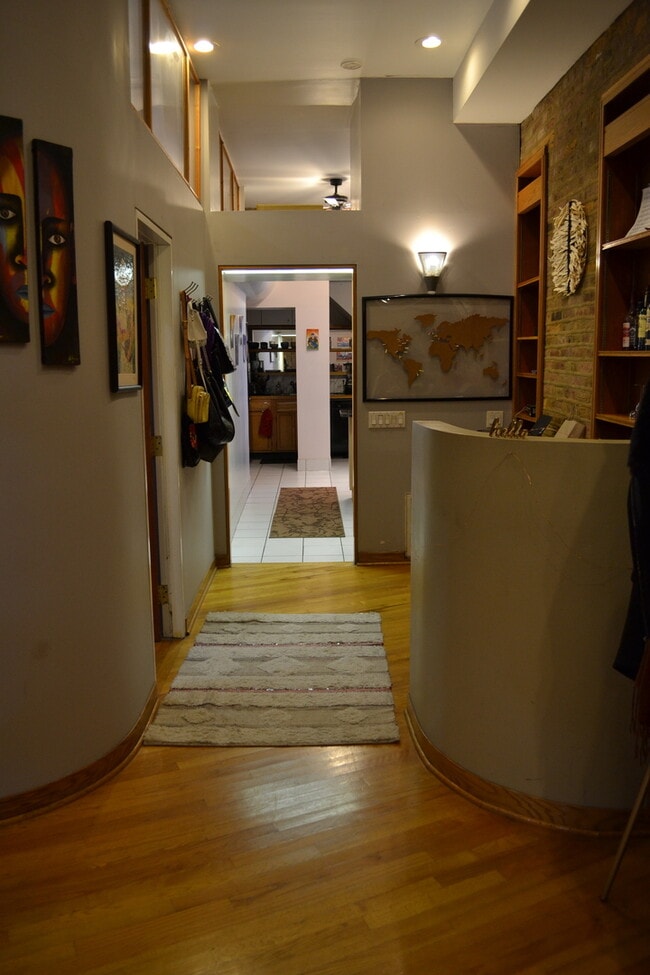 Foto del edificio - 1232 N Cleaver St