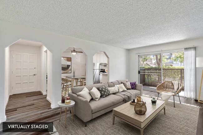 Building Photo - Solera Apartment Community