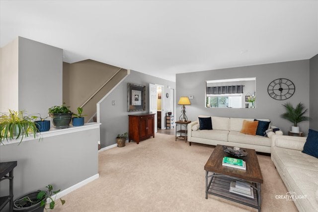 Building Photo - 2745 Canyon Dr