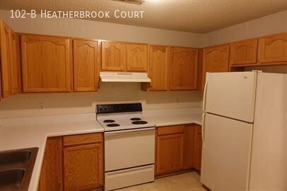 Foto del edificio - 102-B Heatherbrook Court-