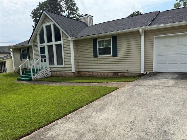 Building Photo - 3101 Brooks Dr