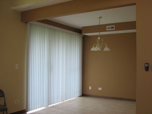 Dinning room - 7801 Darien Lake Dr