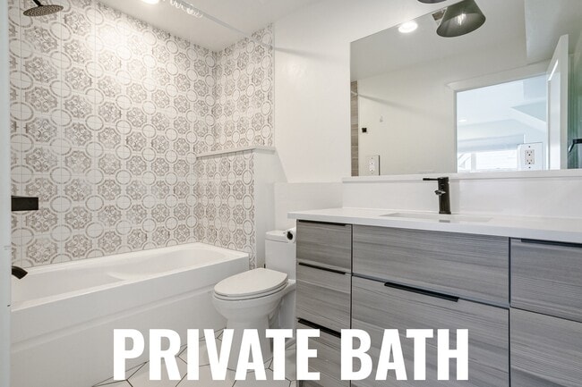 Foto del edificio - 3044 N Speer Blvd