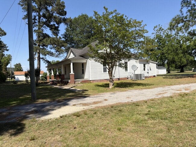 Building Photo - RENTAL HOME 3BD/2BTH
