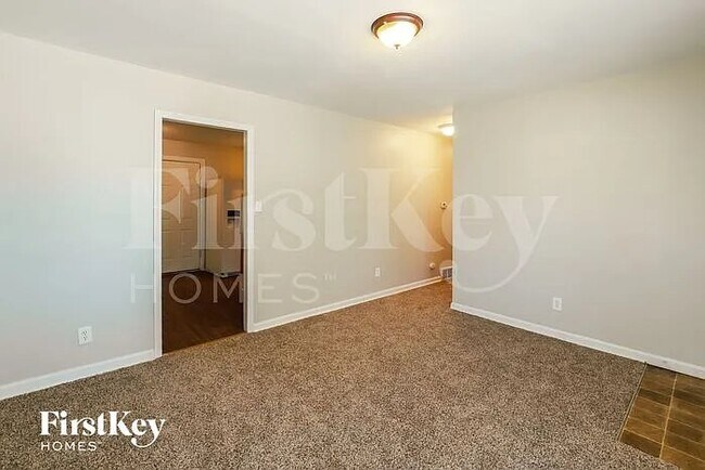 Foto del edificio - 7405 E 49th Terrace