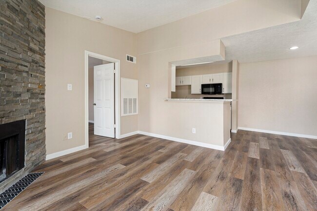 Foto del edificio - 18800 Egret Bay Blvd