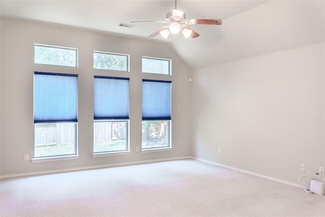 Foto del edificio - 2711 Imperial Grove Ln