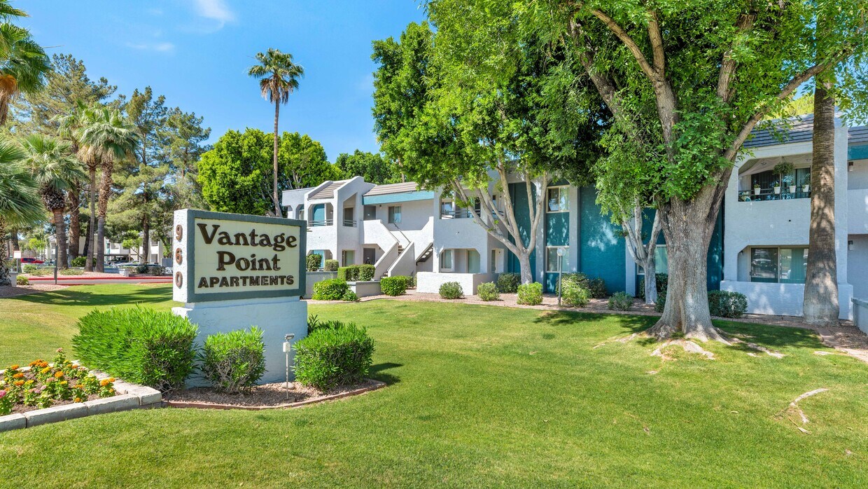 Vantage Point Apartments 960 N Gilbert Rd Gilbert, AZ