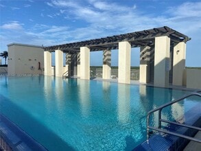 Building Photo - 7275 SW 90th Way