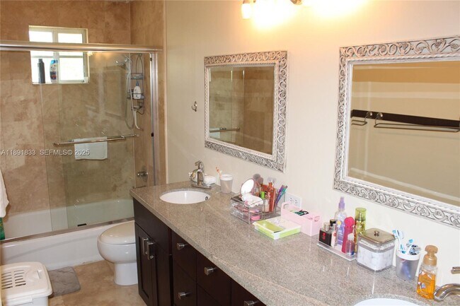 Foto del edificio - 3678 San Simeon Cir