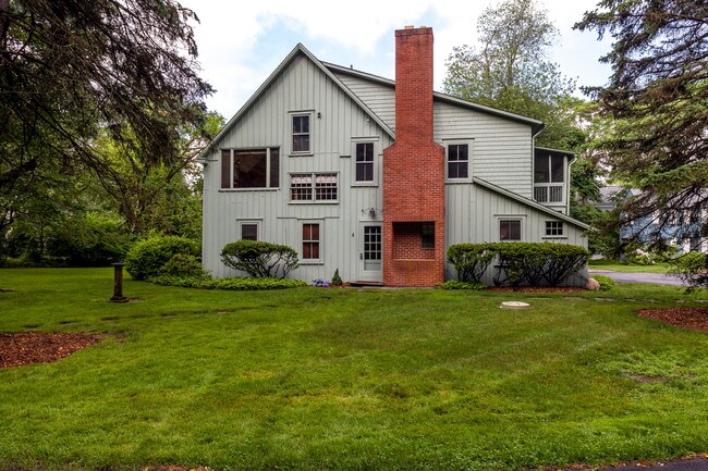 Foto del edificio - 4 Red Barn Rd