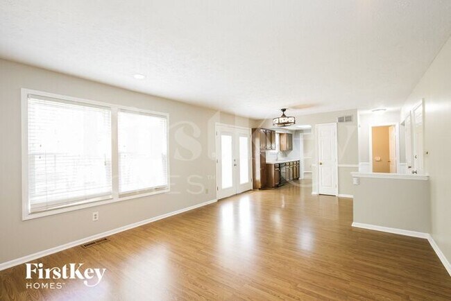 Foto del edificio - 7815 Bryden Dr