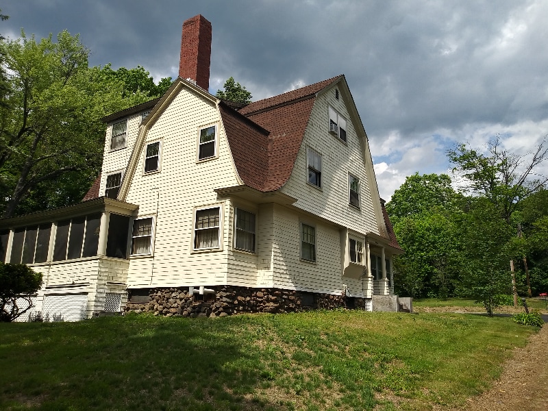 Primary Photo - 18 Auburn St