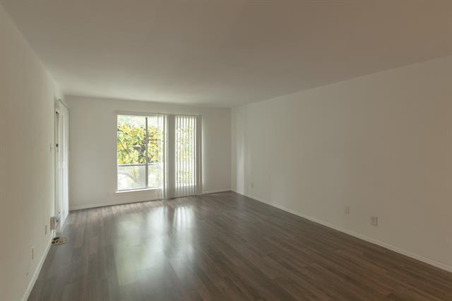 Foto del edificio - 4851 Cedar Springs Rd