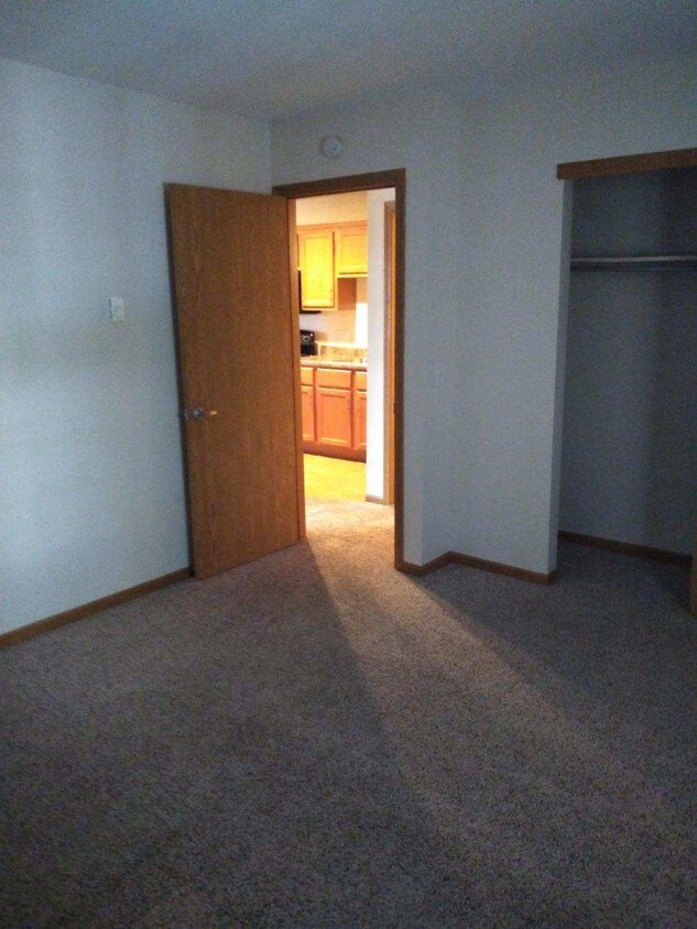 Foto del edificio - 2061 W Alexis Rd