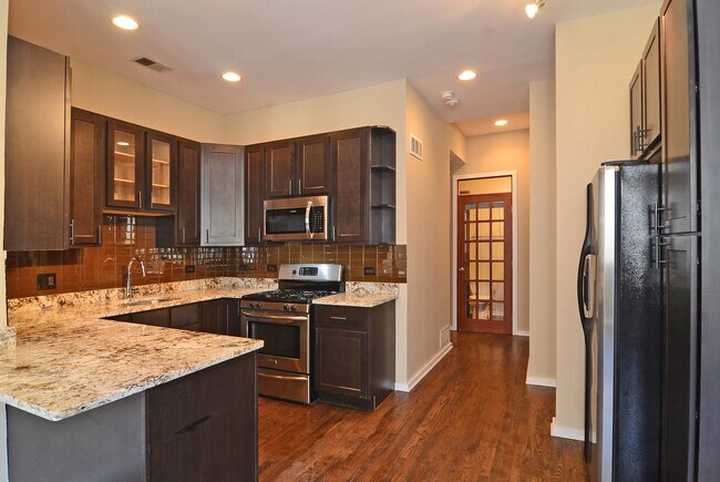 Foto del edificio - 1885 N Winnebago Ave